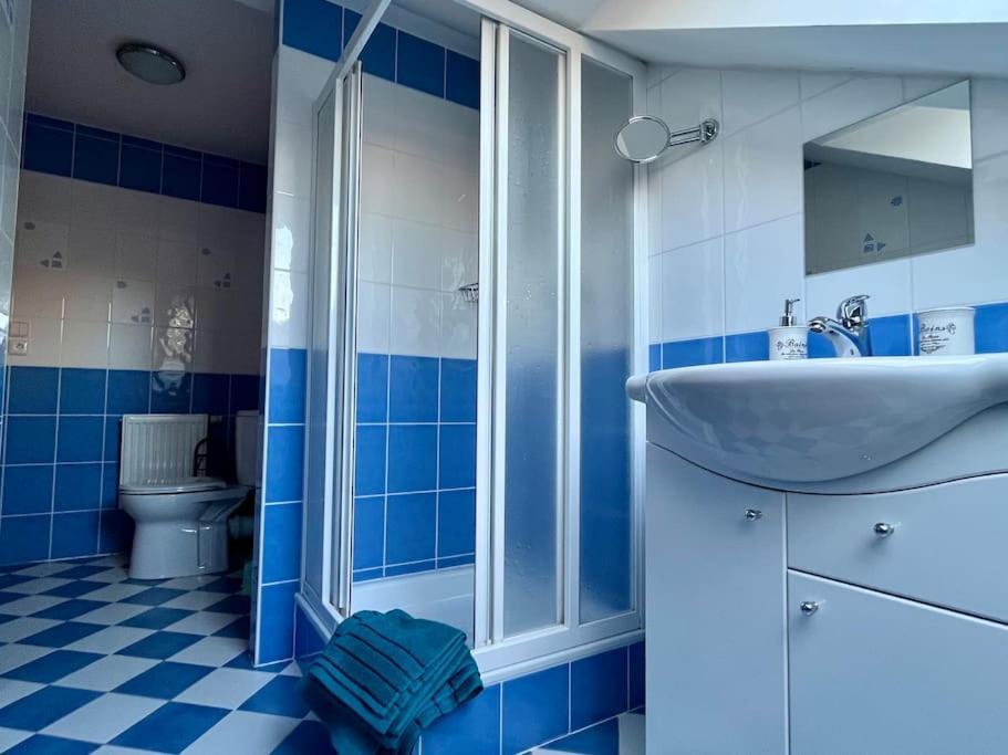 Apartmán s terasou u lázeňské kolonády Apartamento Poděbrady Exterior foto